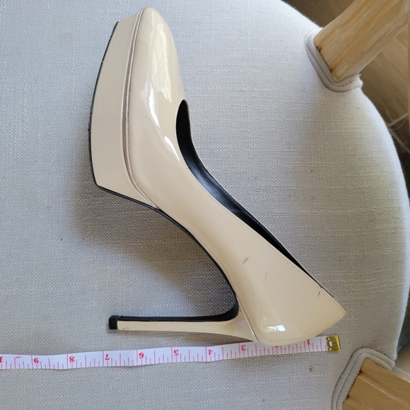 SAINT LAURENT classic heels in nude - Picture 12 of 14